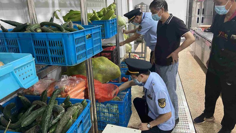 米面制品代工合同：规避风险，保障权益**